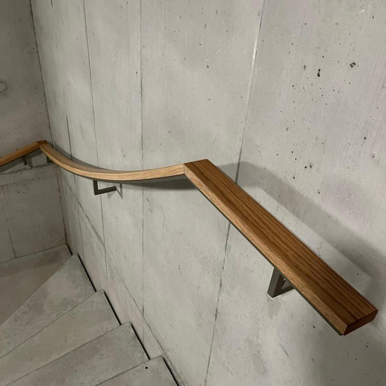 Treppengeländer-Wandhandlauf-Antritt